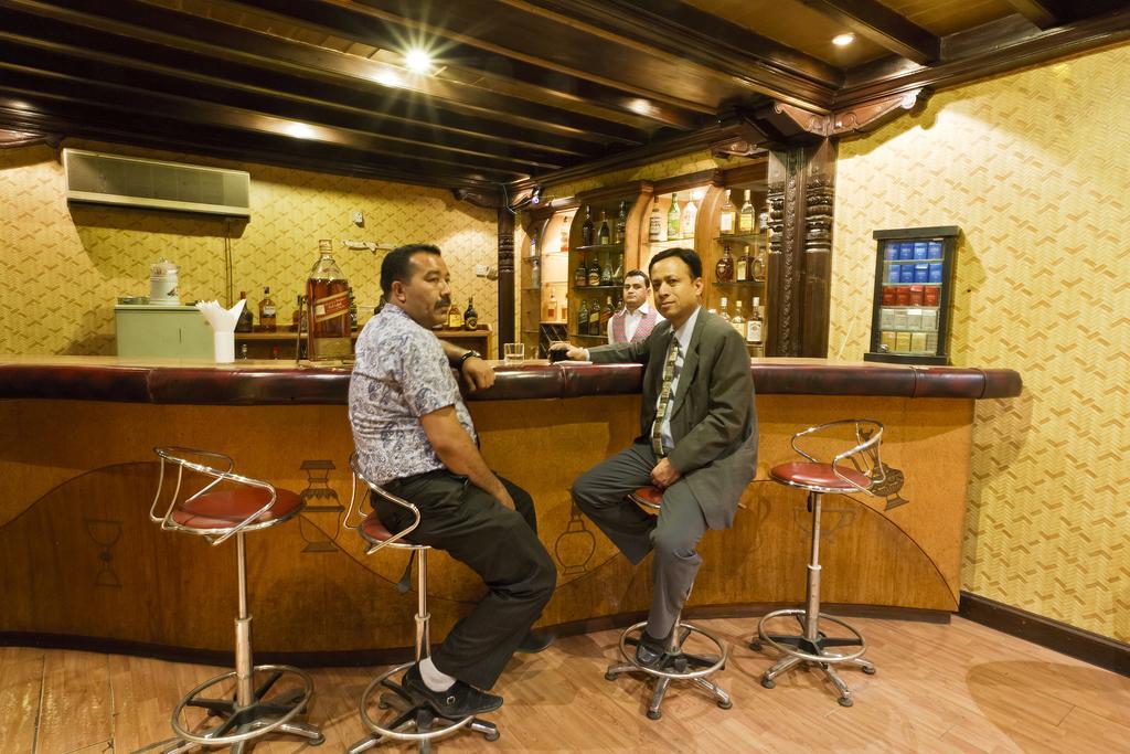 Hotel Mountain Kathmandu Bagian luar foto