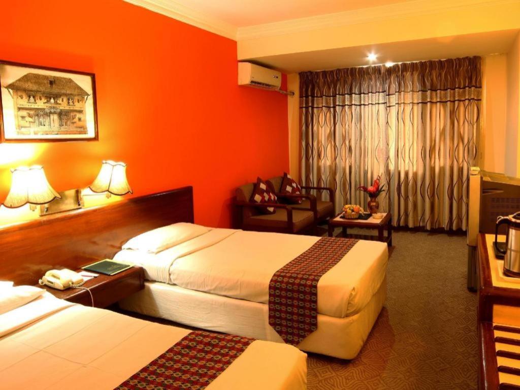 Hotel Mountain Kathmandu Bagian luar foto