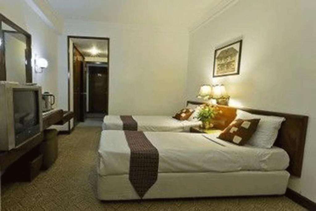 Hotel Mountain Kathmandu Bagian luar foto