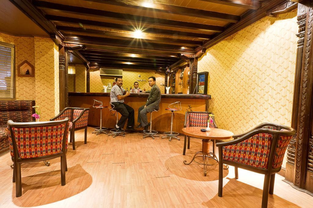 Hotel Mountain Kathmandu Bagian luar foto